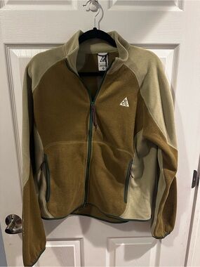 Nike ACG Wolf Tree Fleece Jacket Unisex Small Olive Green NWT IF0964-368